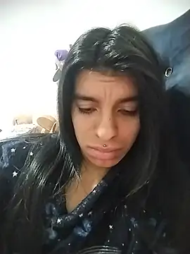 Ariell_Kieran 即時 XXX 聊天