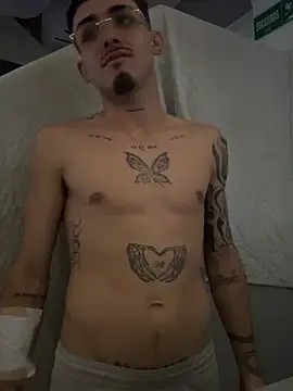 Chat XXX ao vivo de NikoStone_