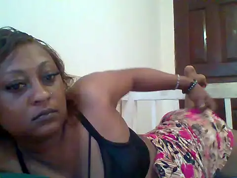 Chat +18 de TenderE ao vivo
