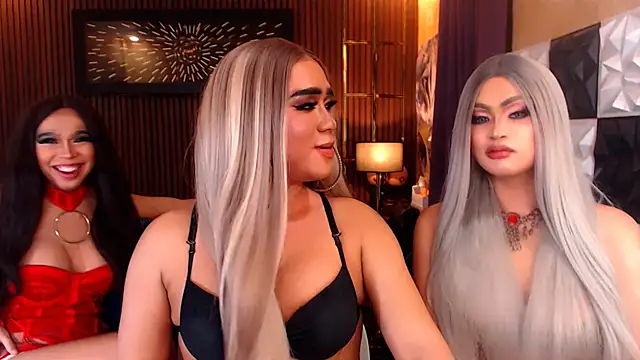 دردشة MariaSofiaLoveTS الجنسية المباشرة