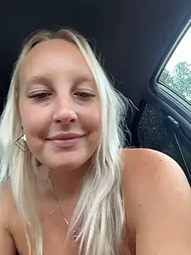 MerlinDave's Live Chat Room