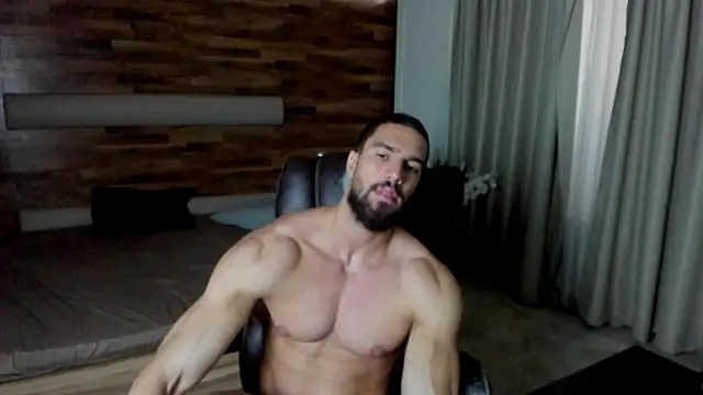 Chat XXX en directo de IvanHydee