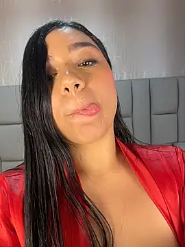 Chat XXX en directo de Salo_Angel__