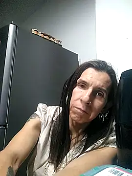 Cameron_puppy Chat XXX in diretta