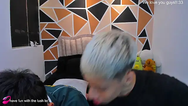 Juan_Nd_Steven 라이브 XXX 채팅