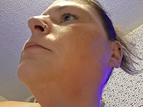 Chatroom XXX en direct de 4dice06