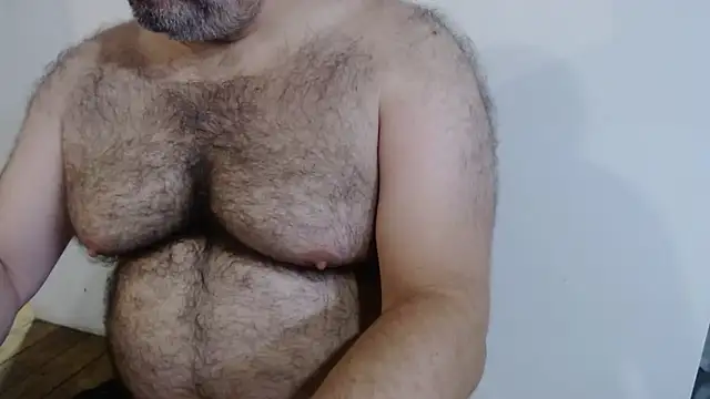 mikeyhotbear's Live XXX Chat