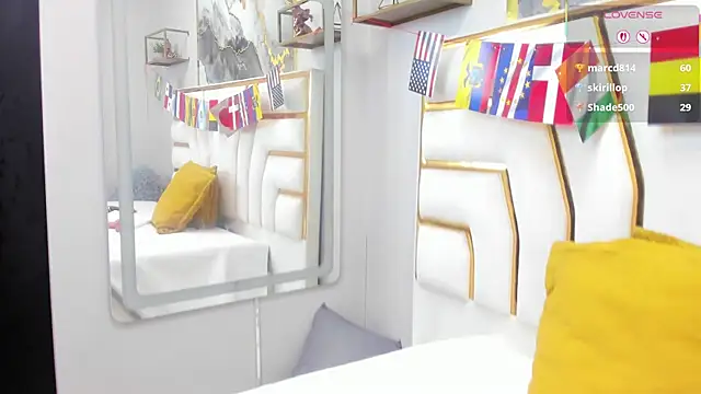 NalaRosseのライブXXXチャット
