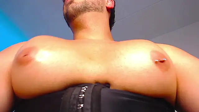 Cocky03 Chat XXX in diretta