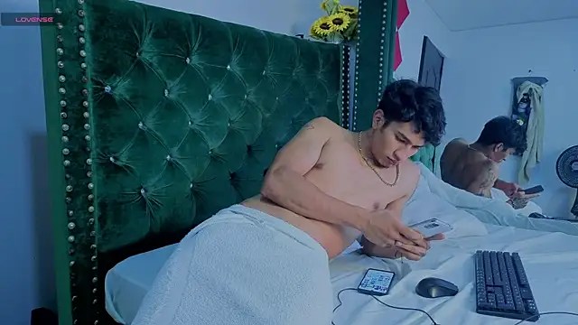 Онлайн чат XXX Zayn_Moretti