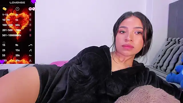 lillielover16n Live XXX chat