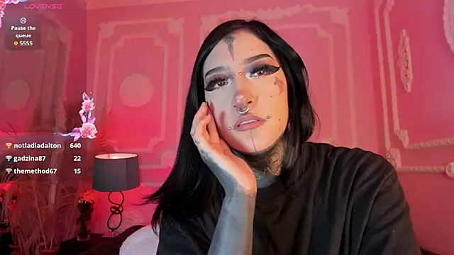 دردشة Kat_VonDe الجنسية المباشرة