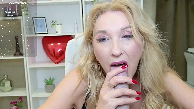 Chatroom XXX en direct de LadyLeea