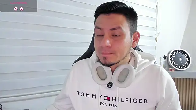 Rick_Adams – Naživo XXX chat
