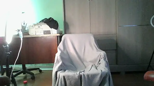 Chat +18 de MILITARS ao vivo