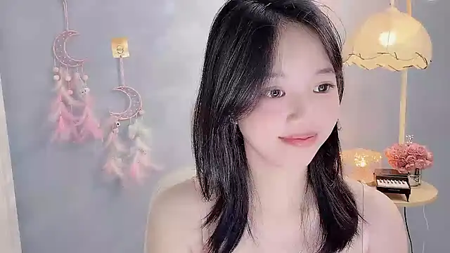 XXX chat uživo modela Yanys521