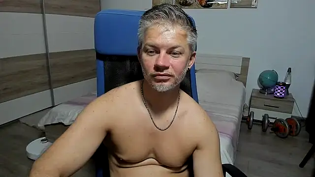 Вебкам-шоу RobbyShawz