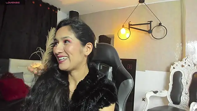 XXX chat uživo modela Vicky_Angeel