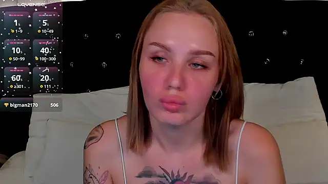 LianaFord's Live XXX Chat