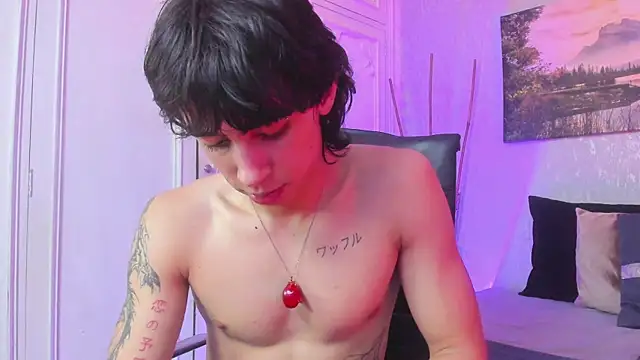 Tyler_durten Adlı Modelin Canlı XXX Sohbeti