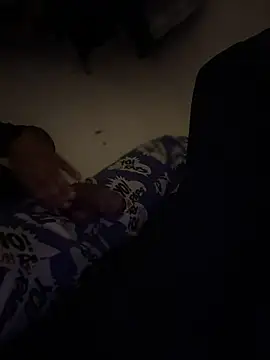 Mialeee89 webkamerás műsora