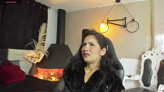 Vicky_Angeel's Live XXX Chat