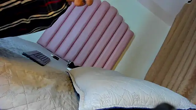 JustinOrtiz_'s Live XXX Chat