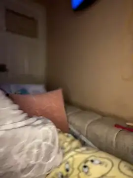 Laura-Khalifa Chat XXX live