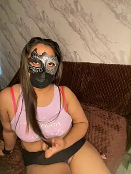 LioraWance's Live XXX Chat