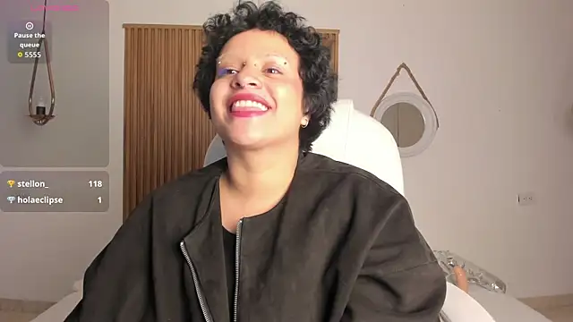 Chatroom XXX en direct de Alaska_deluxe