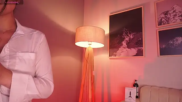 lara_madisson 现场XXX聊天