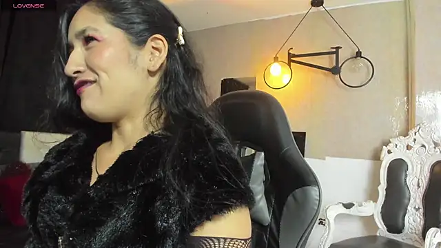 Vicky_Angeel Chat XXX in diretta