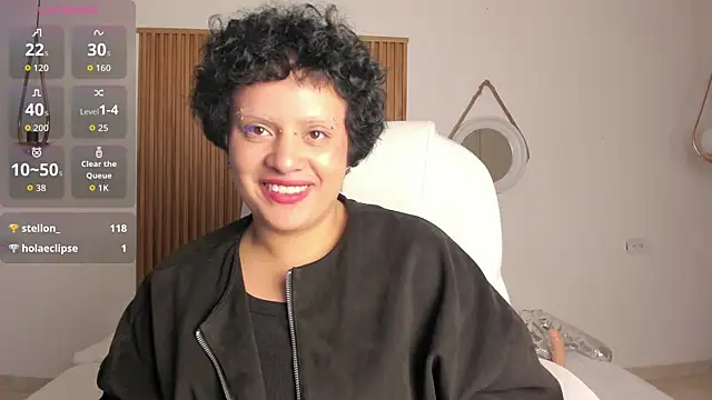 Alaska_deluxe Adlı Modelin Canlı XXX Sohbeti