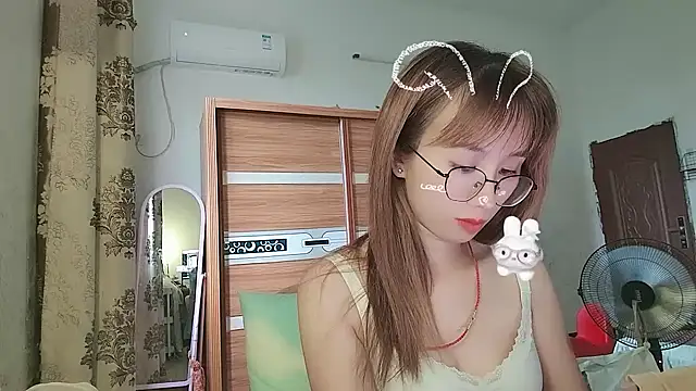Chat XXX en directo de Lili_666