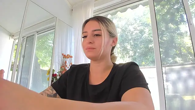 Chat XXX ao vivo de Ella_Vee