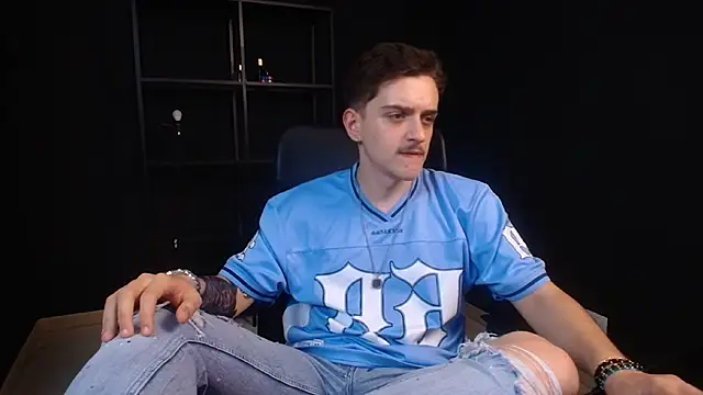 Chat XXX Live FelixStarkk