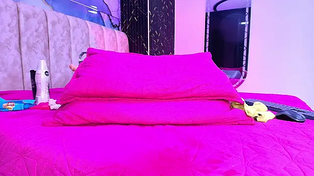 arl_chloee Adlı Modelin Canlı XXX Sohbeti