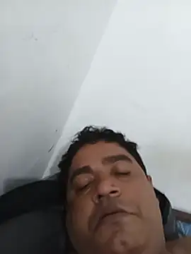 deshilnd Pertunjukan Webcam