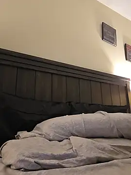 Roddog18 Live XXX-chat