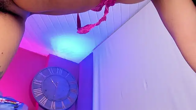 Inndrahot 即時 XXX 聊天