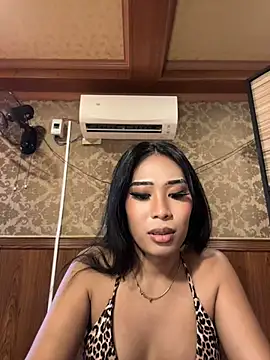 hugecock_tamira's Live XXX Chat