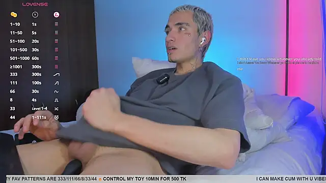 Chat XXX ao vivo de santikhalifa
