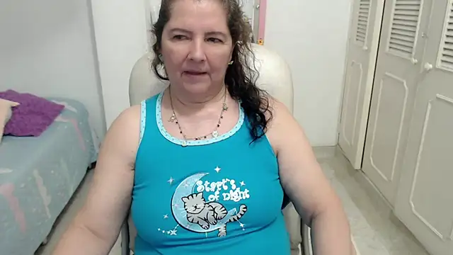 צ'אט XXX בשידור חי של leonela_69