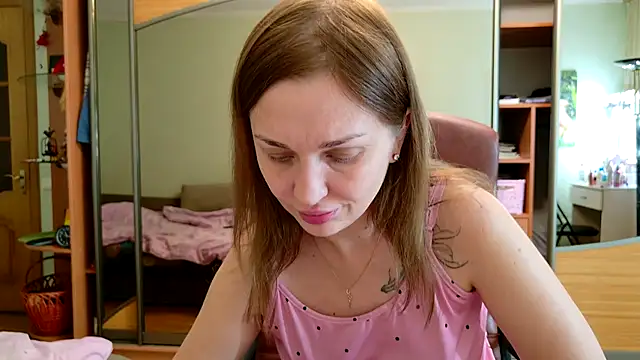 Precious_Crystal's Live XXX Chat