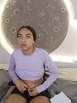 ritzabeth_daniel Adlı Modelin Canlı XXX Sohbeti
