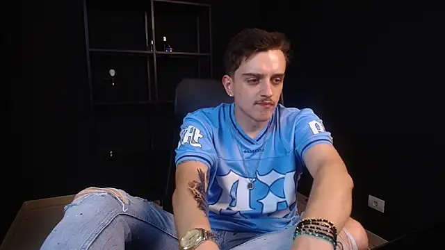 FelixStarkk – Naživo XXX chat