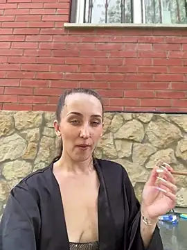 FlexibleDoll_ Chat XXX in diretta