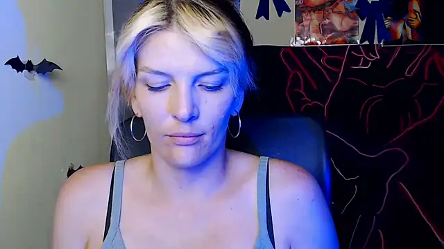 צ'אט XXX בשידור חי של VanessaRey_
