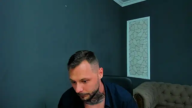 XXX chat uživo modela BrianHunts