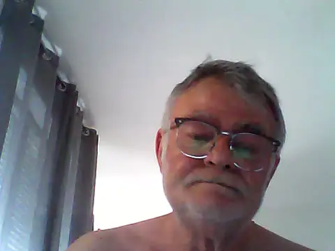 oura Chat XXX in diretta
